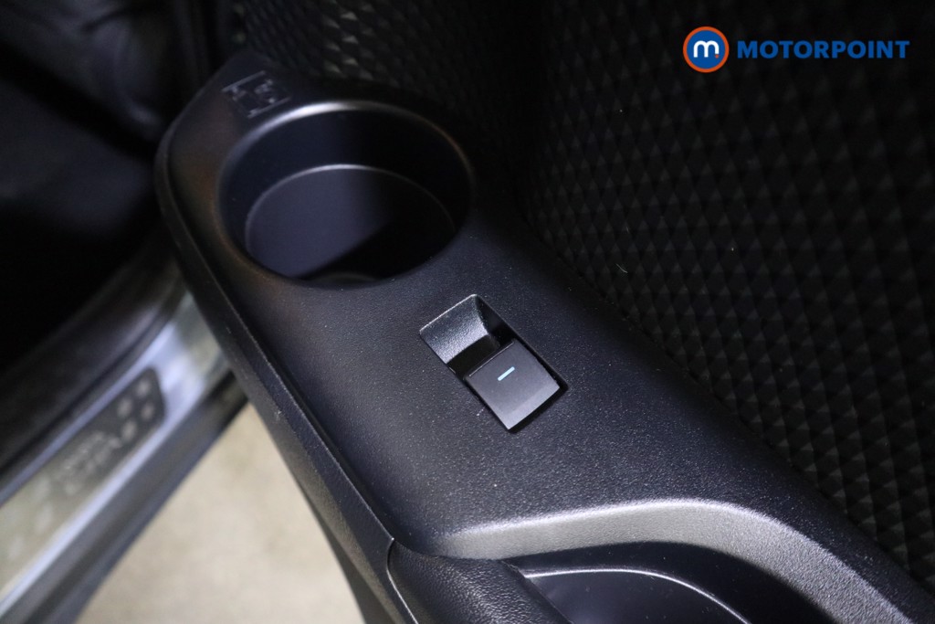 Used Toyota C-HR 2022 for sale - 78026842: Photo 27