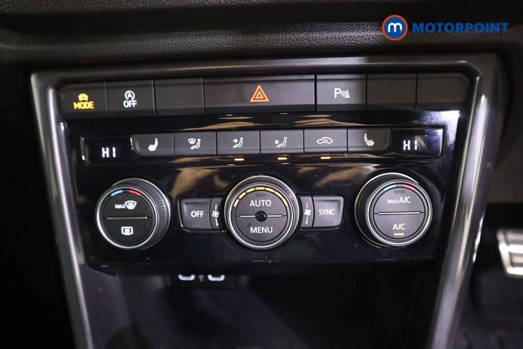 Used Volkswagen T-Roc 2020 for sale - 76710355: Photo 16