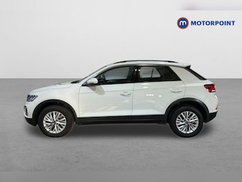 Used Volkswagen T-Roc 2023 for sale - 78618671: Photo