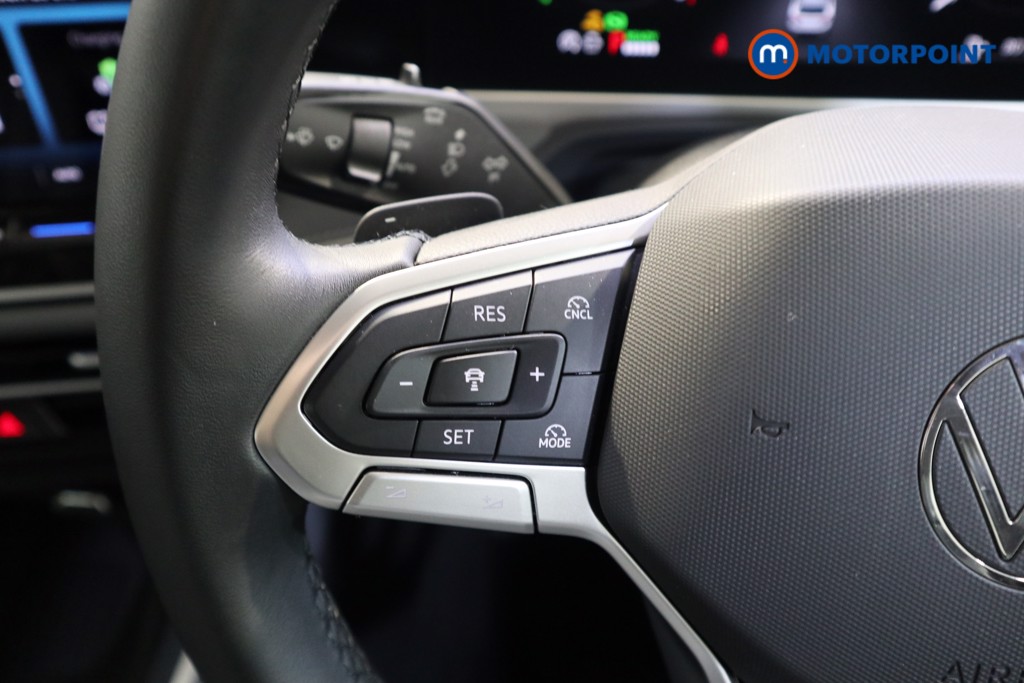 Used Volkswagen Passat 2025 for sale - 77966076: Photo 11