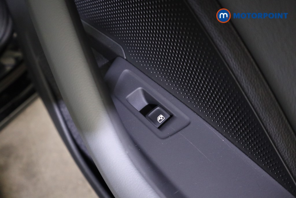 Used Volkswagen Passat 2025 for sale - 77966076: Photo 27