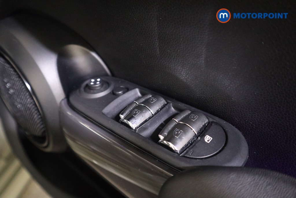 Used MINI Hatch 2019 for sale - 76416007: Photo 20