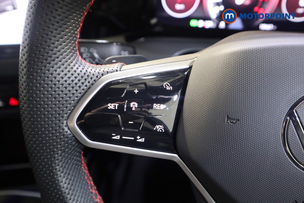 Used Volkswagen Golf 2024 for sale - 77297923: Photo 11