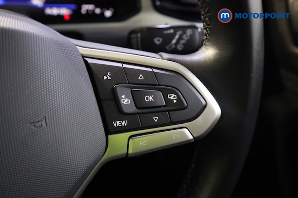 Used Volkswagen T-Roc 2023 for sale - 76255599: Photo 12