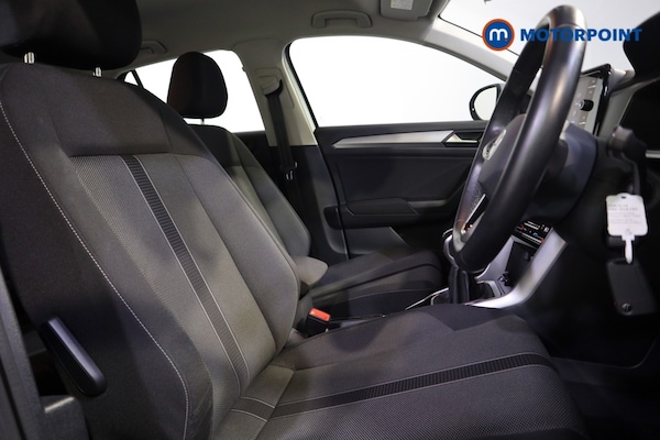 Used Volkswagen T-Roc 2023 for sale - 76255599: Photo 21