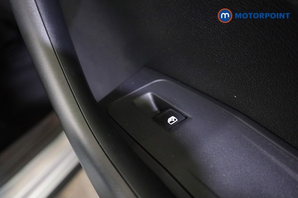 Used Volkswagen T-Roc 2023 for sale - 76255599: Photo 24