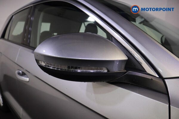 Used Volkswagen T-Roc 2023 for sale - 76255599: Photo 35
