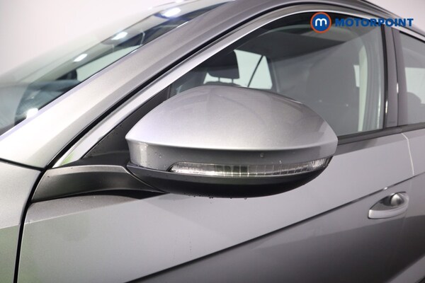 Used Volkswagen T-Roc 2023 for sale - 76255599: Photo 36