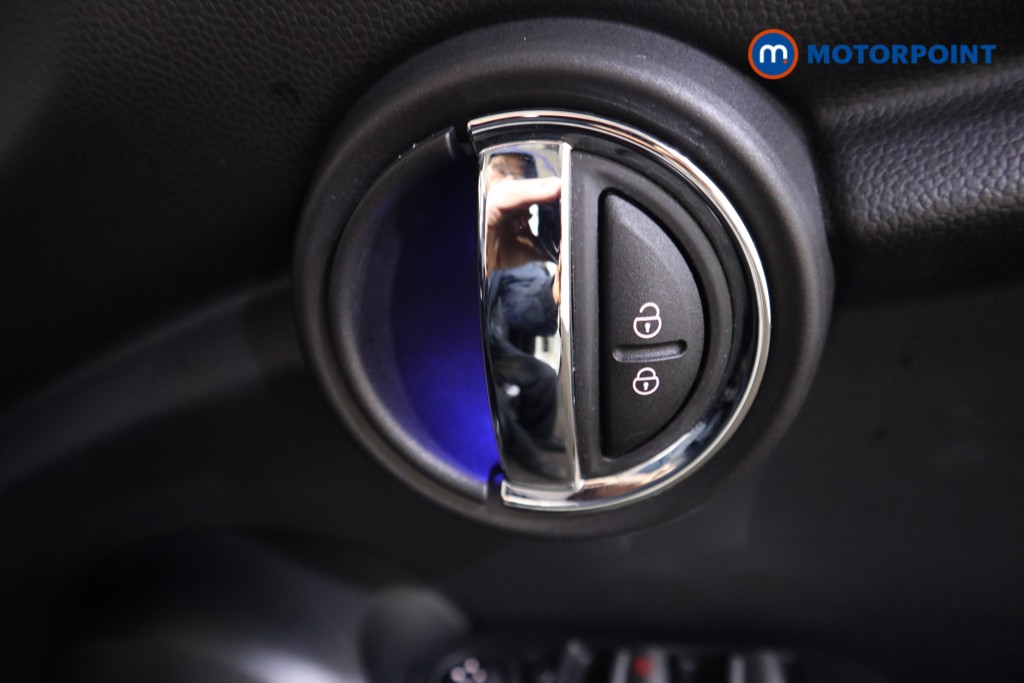 Used MINI Convertible 2020 for sale - 77493603: Photo 21