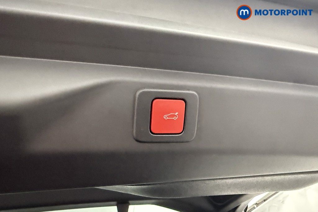 Used Peugeot 3008 2024 for sale - 76113067: Photo 39