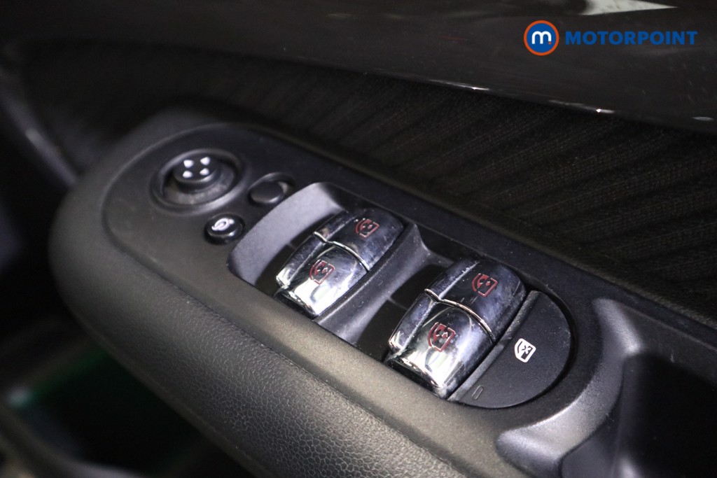 Used MINI Clubman 2018 for sale - 76367075: Photo 21