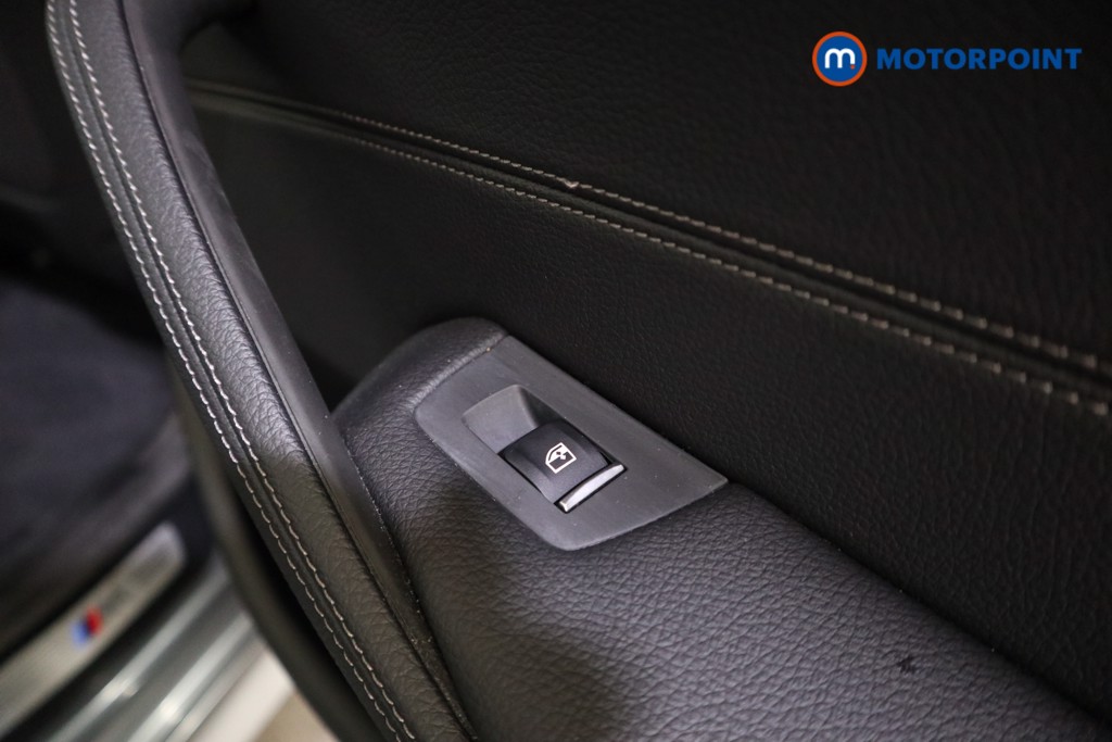 Used BMW 5 Series 2021 for sale - 77262372: Photo 30