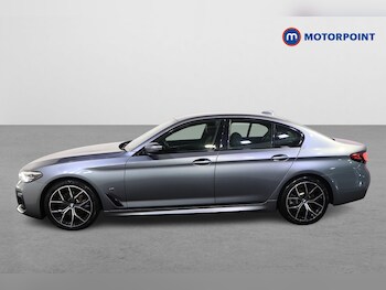 Used BMW 5 Series 2021 for sale - 77262372: Photo