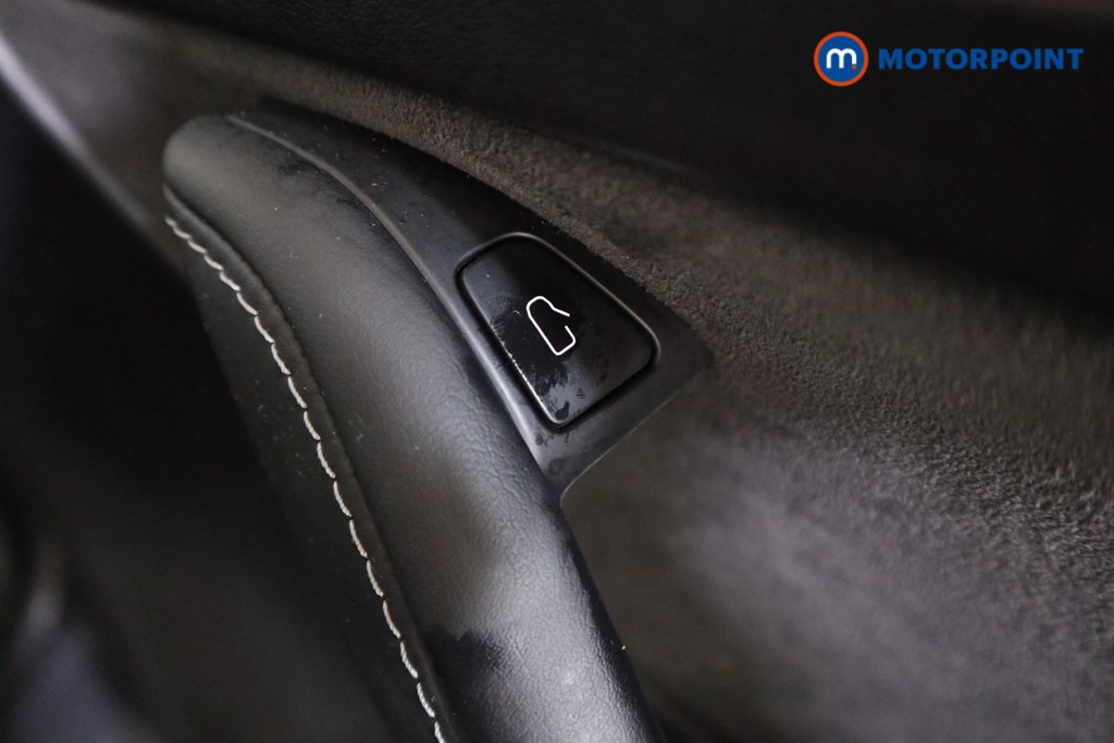 Used Tesla Model Y 2023 for sale - 77804750: Photo 18