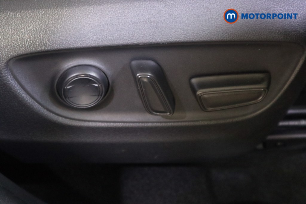 Used Toyota RAV4 2020 for sale - 76797434: Photo 17