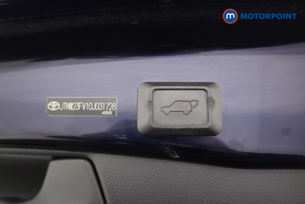 Used Toyota RAV4 2020 for sale - 76797434: Photo 21