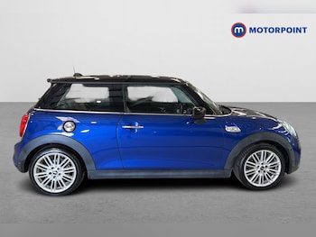 Used MINI Hatch 2019 for sale - 79437082: Photo