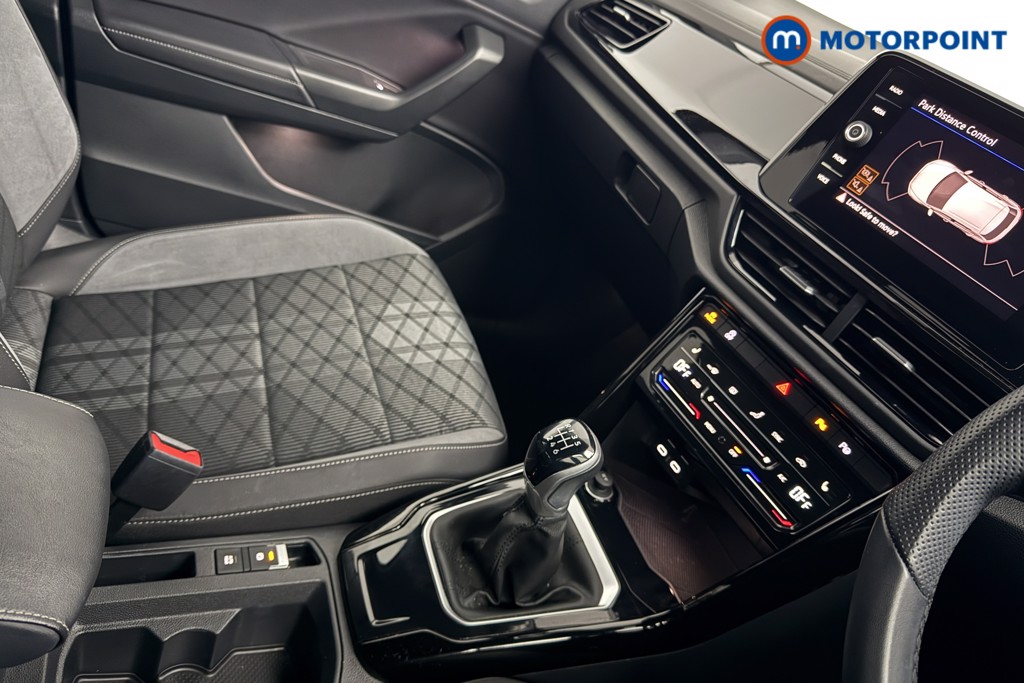 Used Volkswagen T-Roc 2023 for sale - 77393991: Photo 25