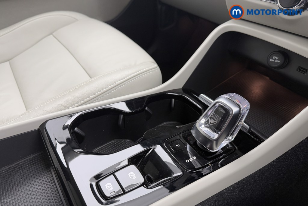 Used Volvo XC40 2021 for sale - 77435792: Photo 23