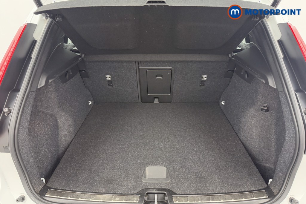 Used Volvo XC40 2021 for sale - 77435792: Photo 36