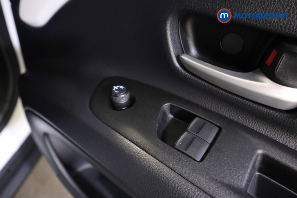 Used Toyota Aygo X 2024 for sale - 77872924: Photo 18