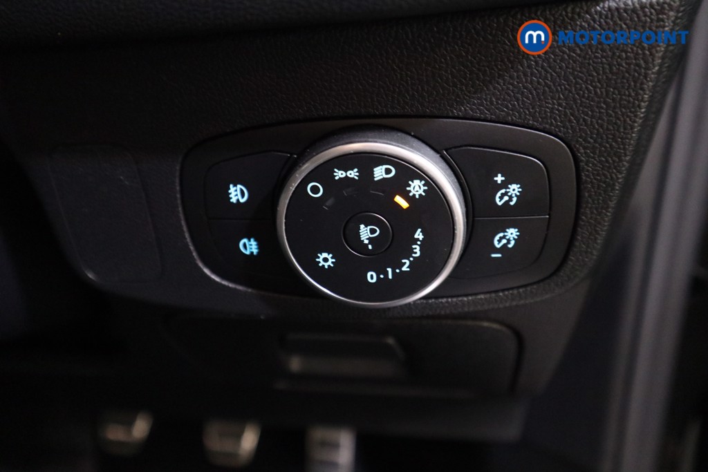 Used Ford Focus 2020 for sale - 76890064: Photo 19