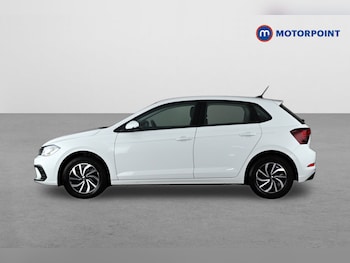 Used Volkswagen Polo 2024 for sale - 78721297: Photo