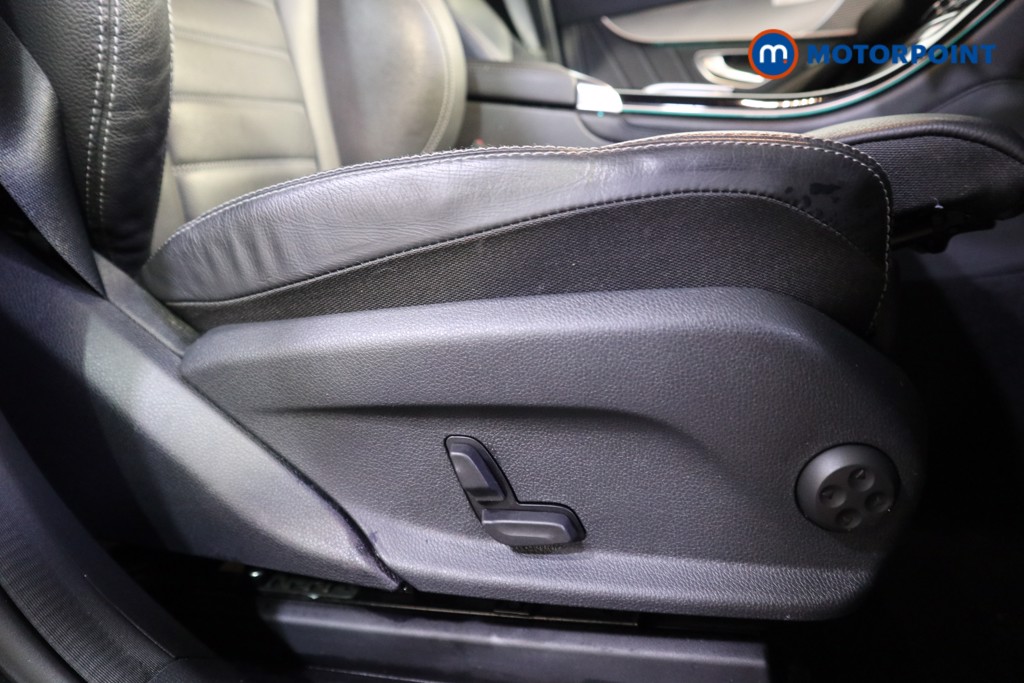 Used Mercedes-Benz EQC 2021 for sale - 76322601: Photo 24