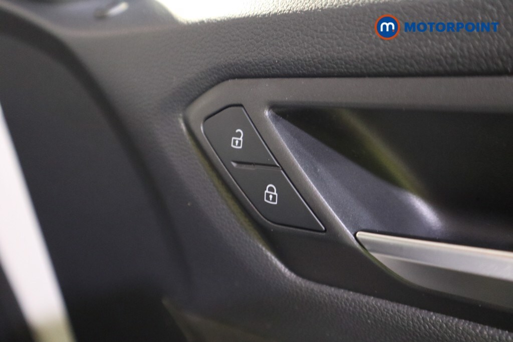 Used Volkswagen T-Roc 2023 for sale - 77842602: Photo 18