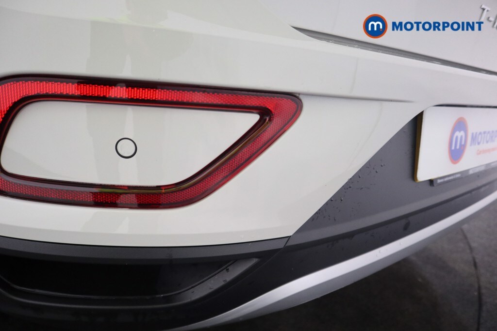 Used Volkswagen T-Roc 2023 for sale - 77842602: Photo 30