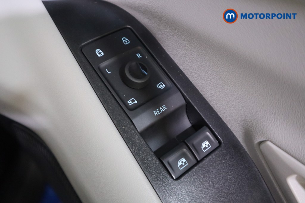 Used Ford Explorer 2025 for sale - 76697185: Photo 20