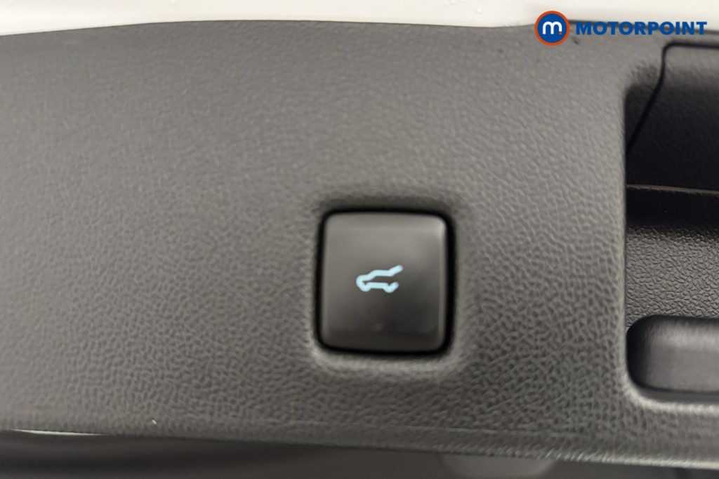 Used Ford Kuga 2024 for sale - 77354780: Photo 38