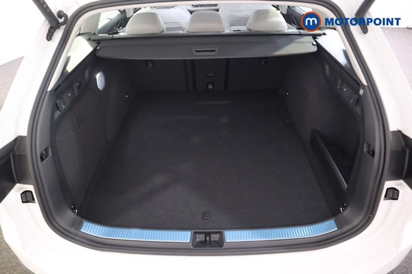 Used Volkswagen Passat 2025 for sale - 75738843: Photo 19