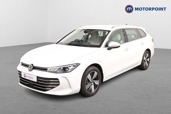 Used Volkswagen Passat 2025 for sale - 75738843: Photo 3