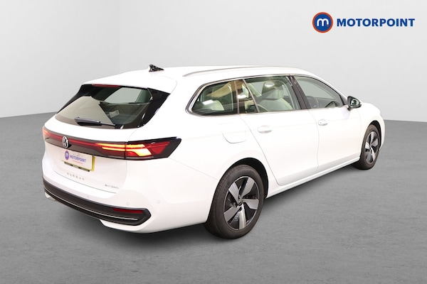 Used Volkswagen Passat 2025 for sale - 75738843: Photo 7