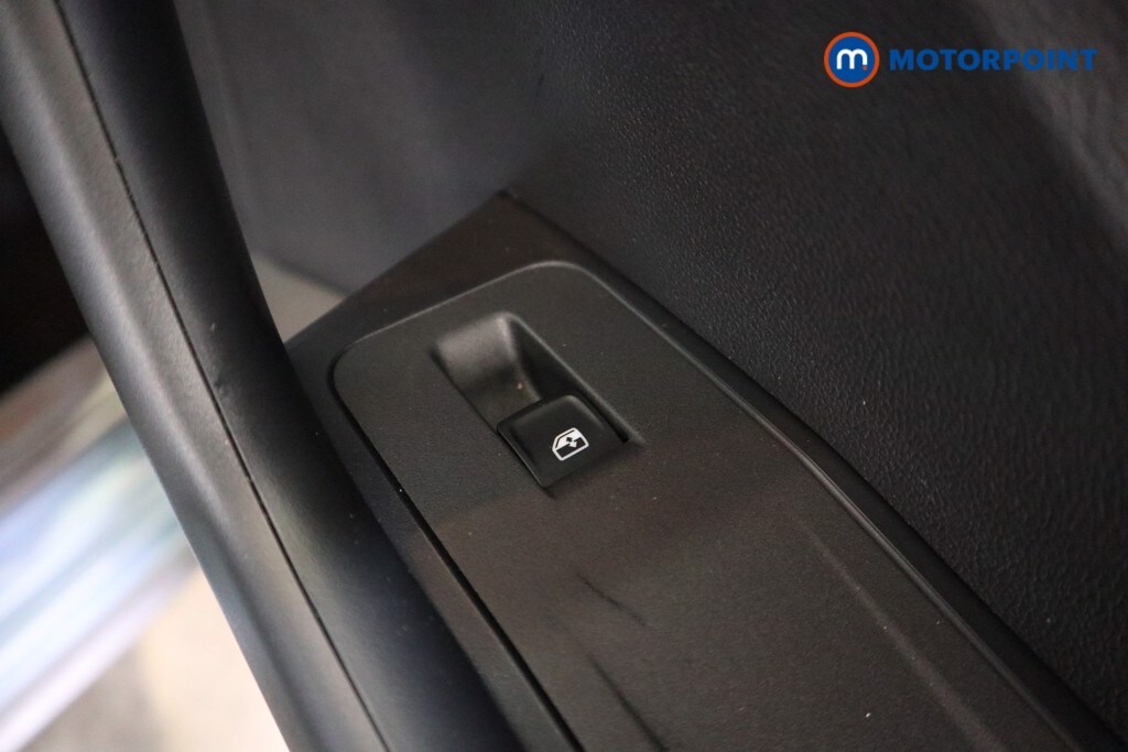 Used Volkswagen T-Roc 2022 for sale - 77490288: Photo 26