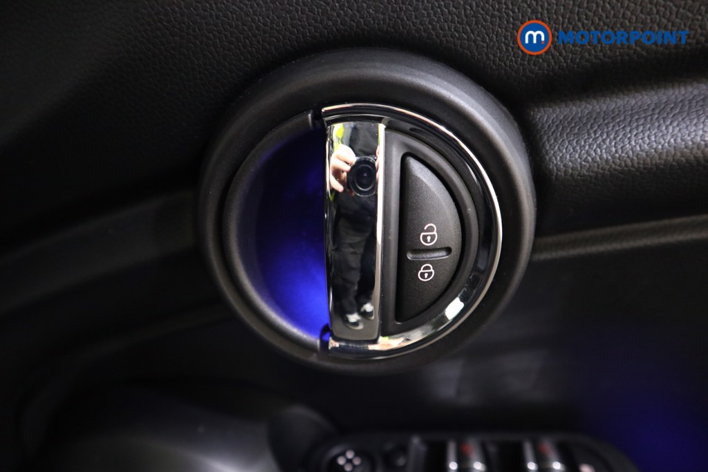 Used MINI Hatch 2020 for sale - 76958170: Photo 17