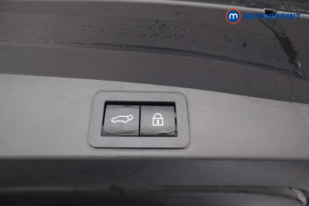 Used Toyota Corolla 2021 for sale - 76835850: Photo 25