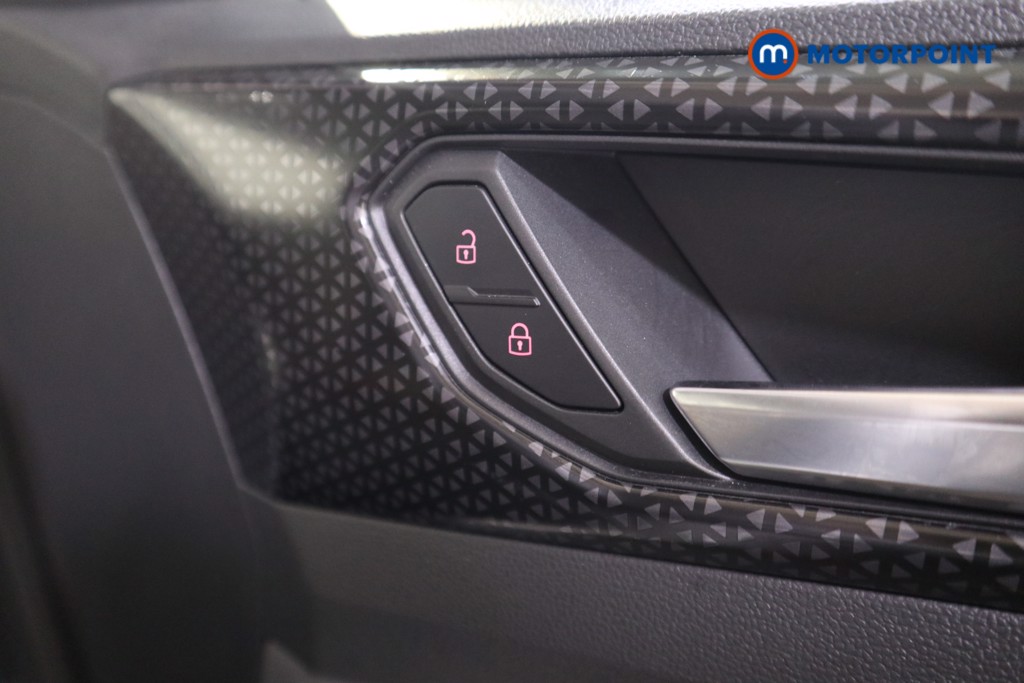 Used Volkswagen T-Cross 2021 for sale - 76685196: Photo 19