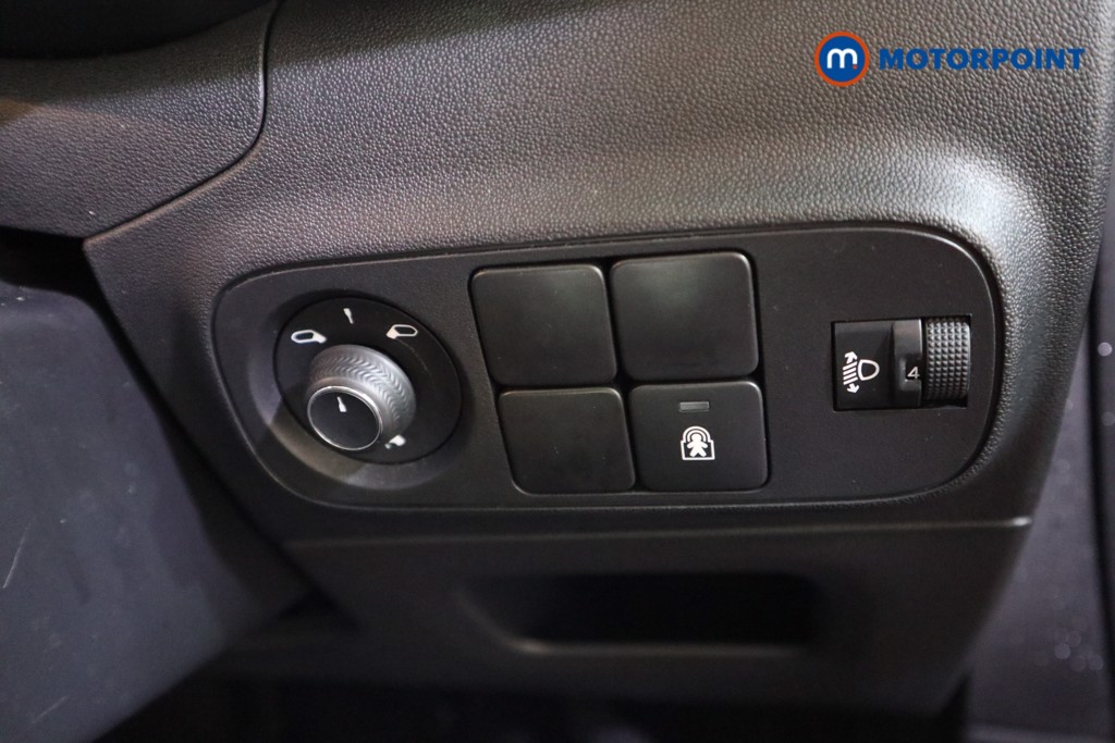 Used Citroen C3 2023 for sale - 77872774: Photo 19