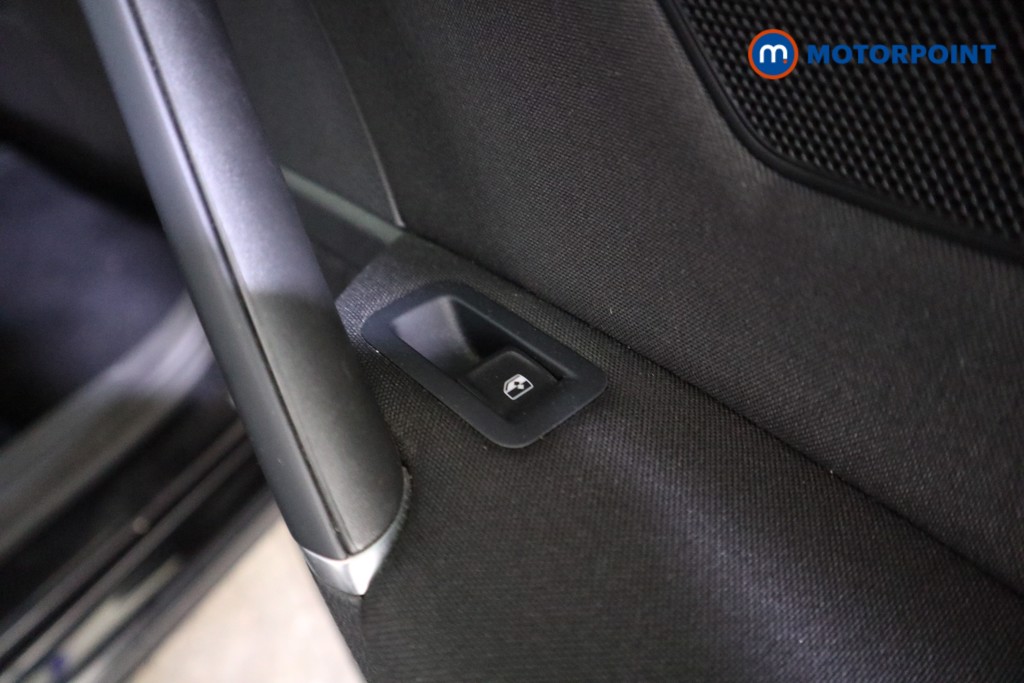 Used Volkswagen Golf 2019 for sale - 77138656: Photo 24