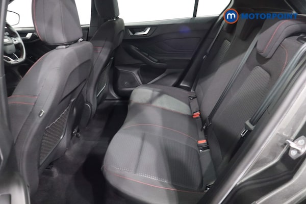 Used Ford Focus 2020 for sale - 76230135: Photo 13