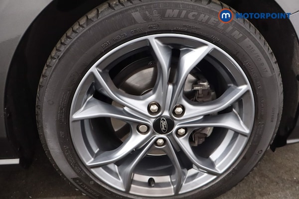 Used Ford Focus 2020 for sale - 76230135: Photo 18