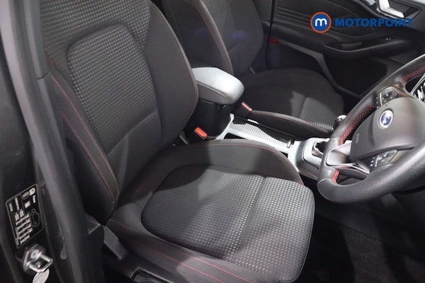 Used Ford Focus 2020 for sale - 76230135: Photo 32