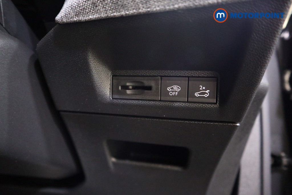 Used Peugeot 5008 2025 for sale - 77579207: Photo 21