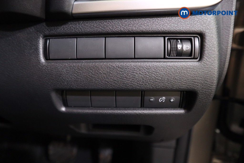 Used Nissan X-Trail 2024 for sale - 76946285: Photo 19