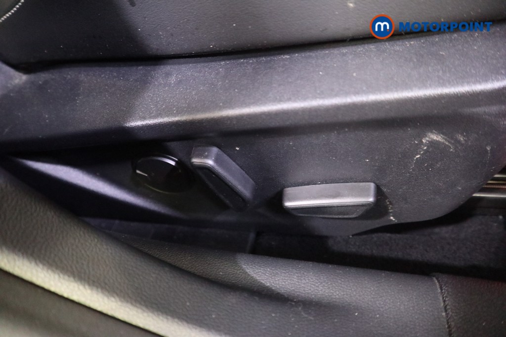 Used Ford Focus 2020 for sale - 76143402: Photo 20