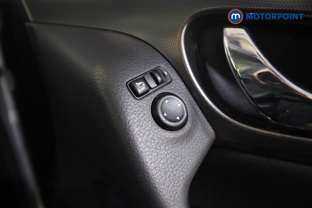 Used Nissan Qashqai 2018 for sale - 77490281: Photo 21