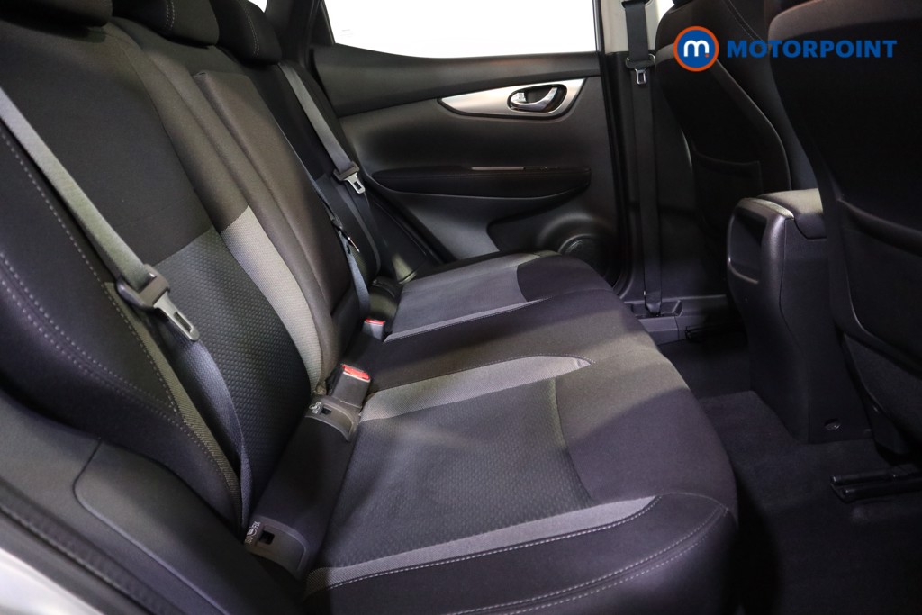 Used Nissan Qashqai 2018 for sale - 77490281: Photo 24