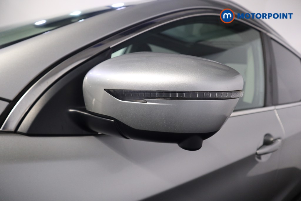 Used Nissan Qashqai 2018 for sale - 77490281: Photo 39